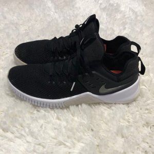 Men's Nike Free x Metcon AH8141-001 - Black and White - Size 11